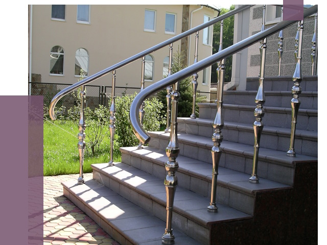 Перила для крыльца в Ревде от 11108 руб. — монтаж ПРОЛЁТ-Рвд