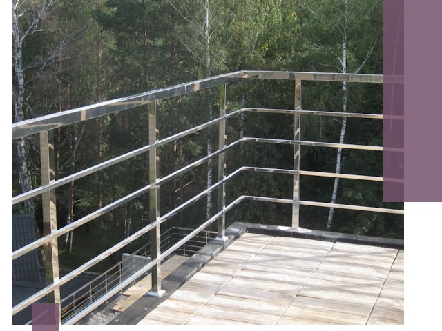 Парапеты из нержавеющей стали в Ревде — изготовление и монтаж