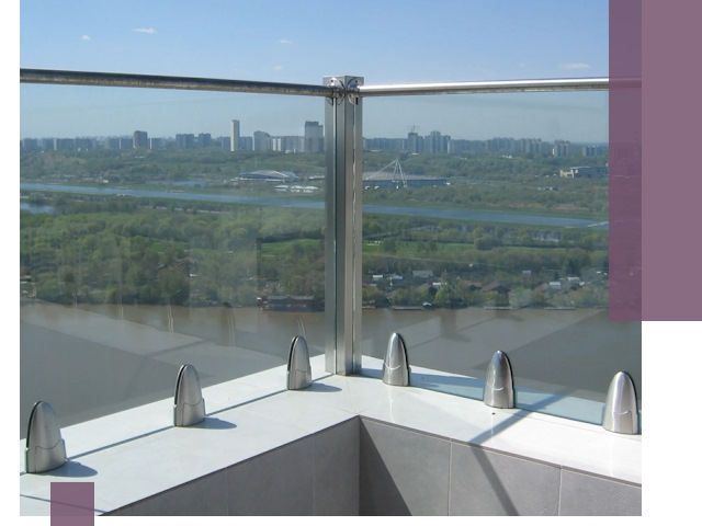 Стеклянные парапеты премиум класса в Ревде для домов и бизнесов